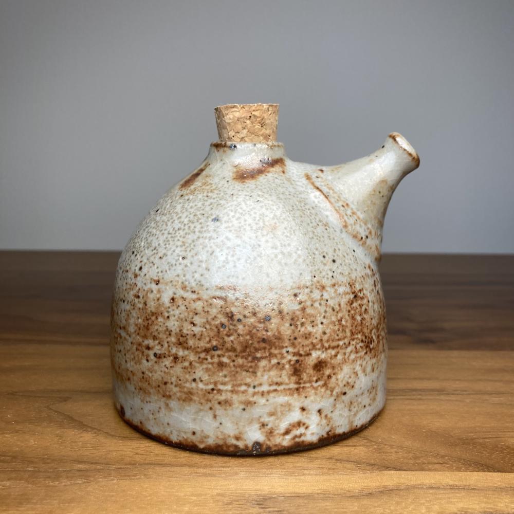 pourer