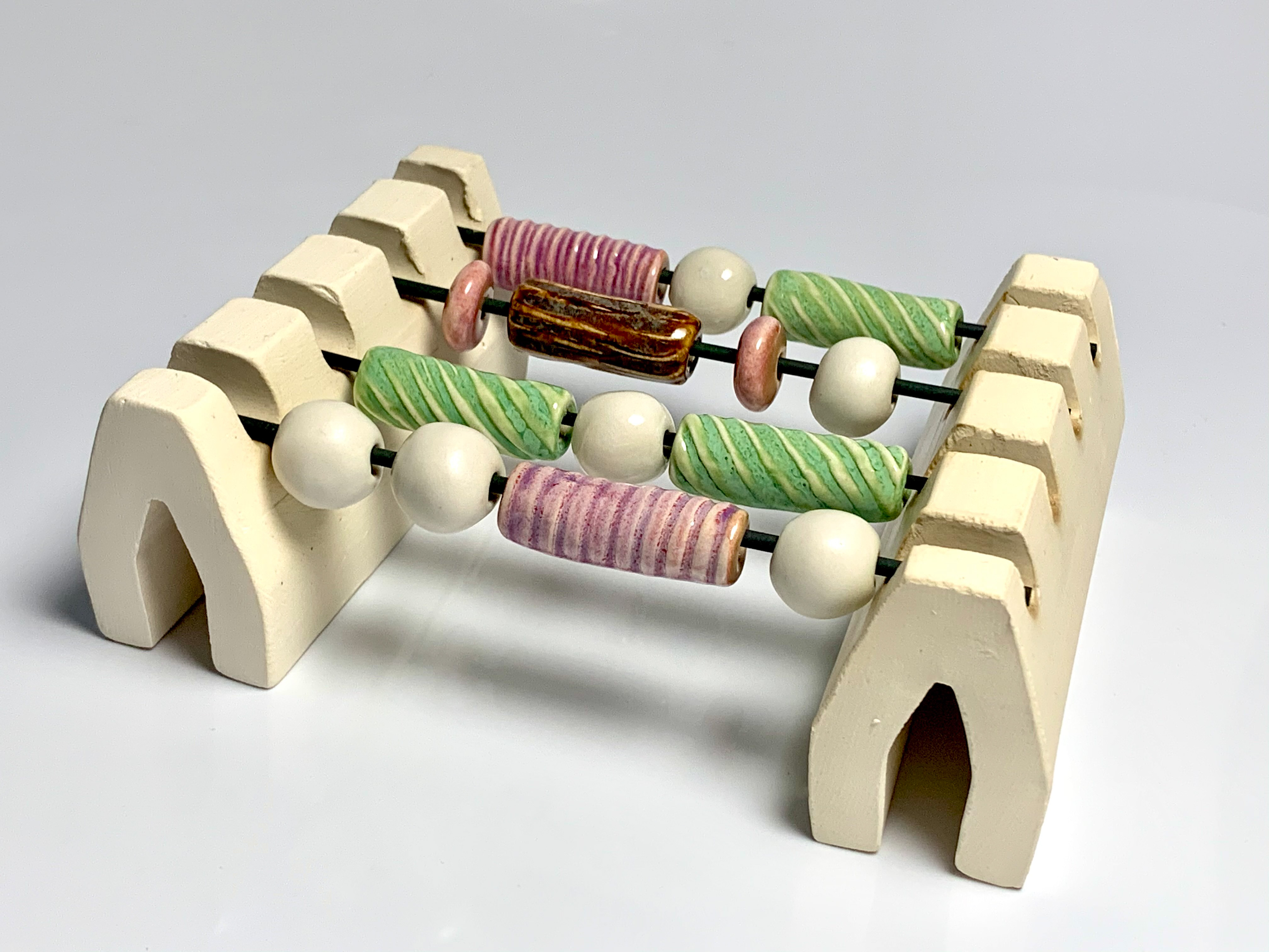 Two Ways to Glaze a Paper Bead - Paper Bead Rollers